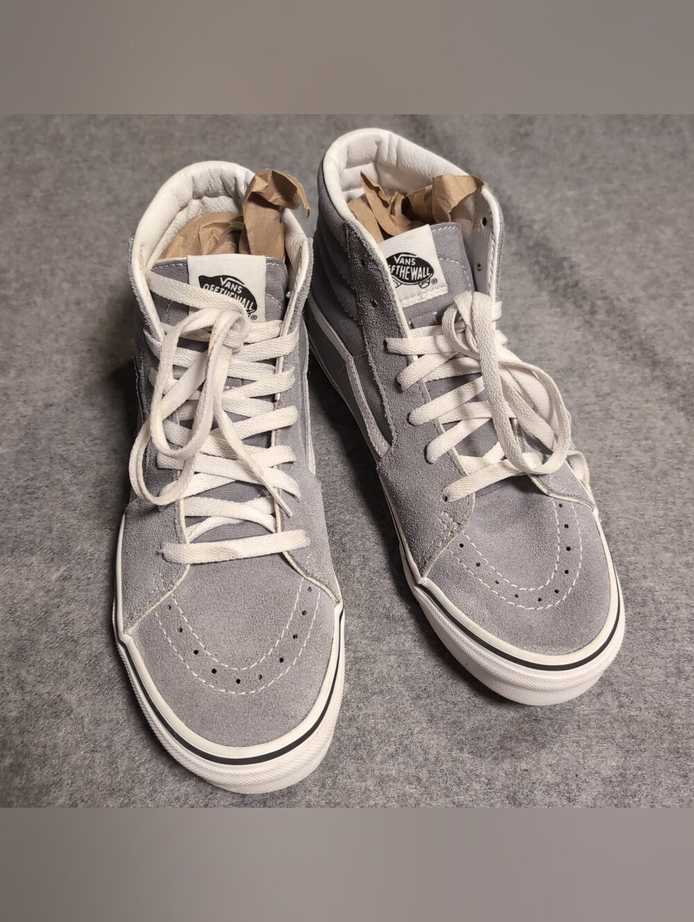 Vans Sk8-Hi Gray & White Suede High-Top Skate Shoes Sneakers Juniors Siz